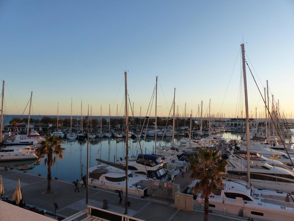 Classe 3 Etoiles - Magnifique Vue Sur Le Port - Wifi Et Clim La Grande-Motte Exterior photo